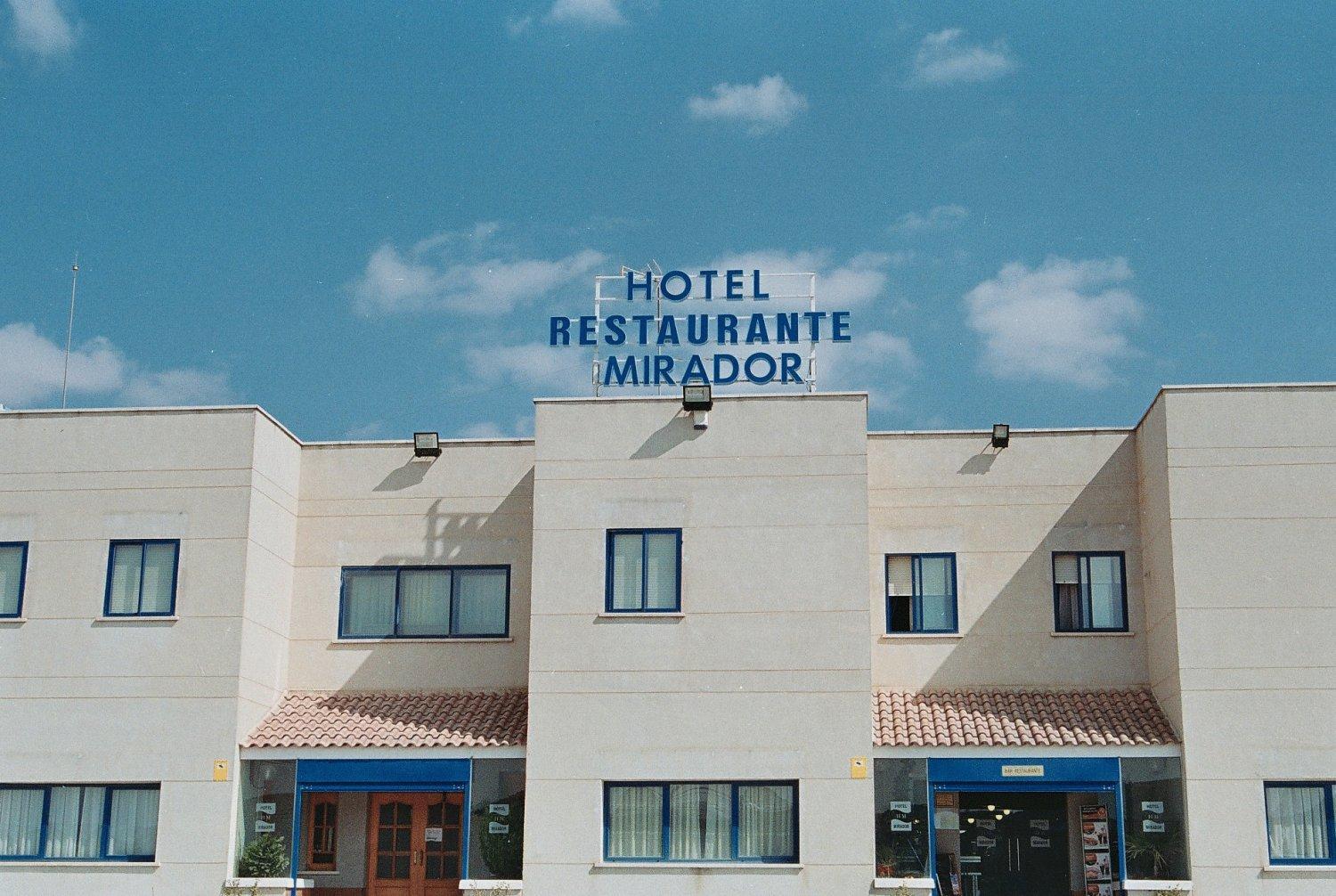 Hotel Mirador Velilla de San Antonio Exterior photo